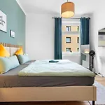 Moderne Bis Zu 6 Personen - Central- Free Parking - 3 Bedrooms - Netflix - Smart Apartamento Essen