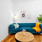 Moderne Bis Zu 6 Personen - Central- Free Parking - 3 Bedrooms - Netflix - Smart Apartamento
