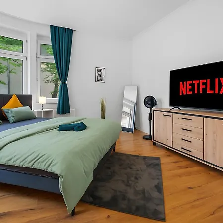 Moderne Bis Zu 6 Personen - Central- Free Parking - 3 Bedrooms - Netflix - Smart Essen