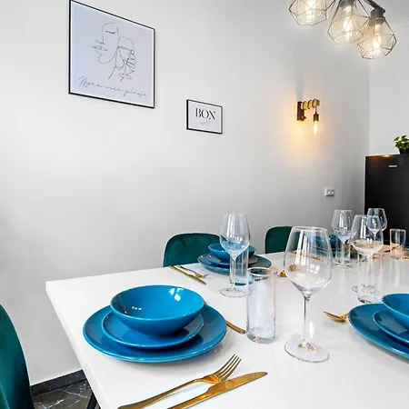 Moderne Bis Zu 6 Personen - Central- Free Parking - 3 Bedrooms - Netflix - Smart * Essen