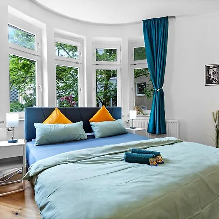 Moderne Bis Zu 6 Personen - Central- Free Parking - 3 Bedrooms - Netflix - Smart Apartmán Essen