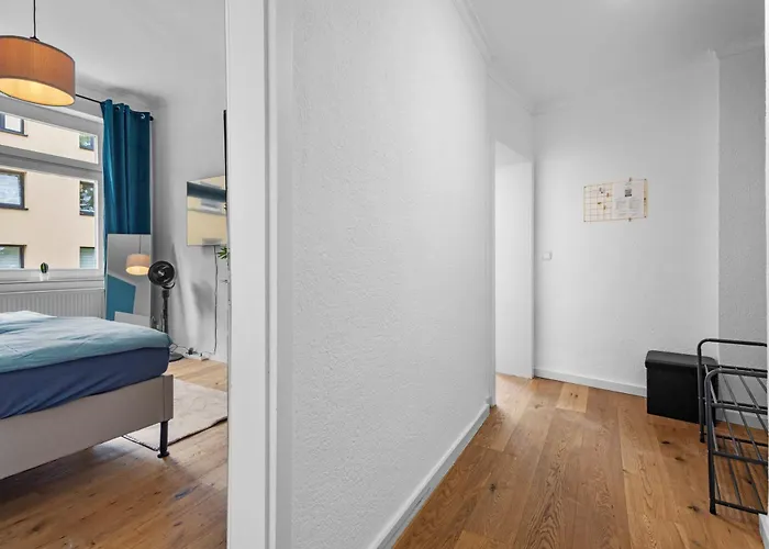 Διαμέρισμα Moderne Bis Zu 6 Personen - Central- Free Parking - 3 Bedrooms - Netflix - Smart Έσσεν