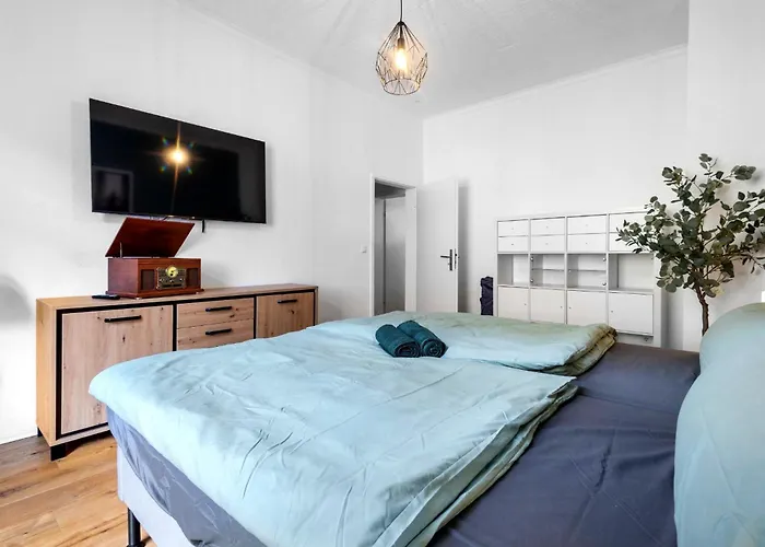 Διαμέρισμα Moderne Bis Zu 6 Personen - Central- Free Parking - 3 Bedrooms - Netflix - Smart *