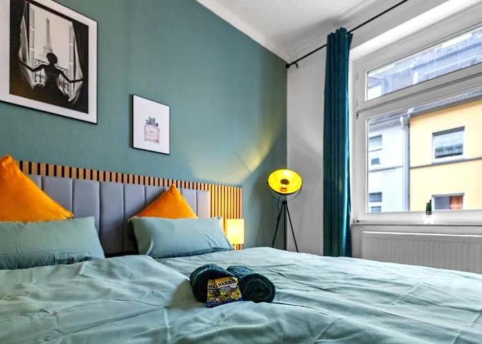 Moderne Bis Zu 6 Personen - Central- Free Parking - 3 Bedrooms - Netflix - Smart