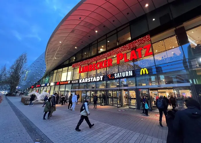 Moderne Bis Zu 6 Personen - Central- Free Parking - 3 Bedrooms - Netflix - Smart Apartament Essen